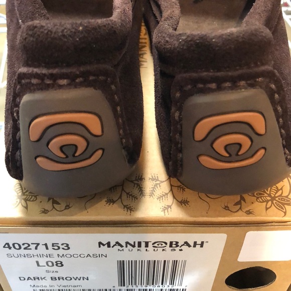Manitobah Sunshine Moccasins Dark Brown - Picture 3 of 4